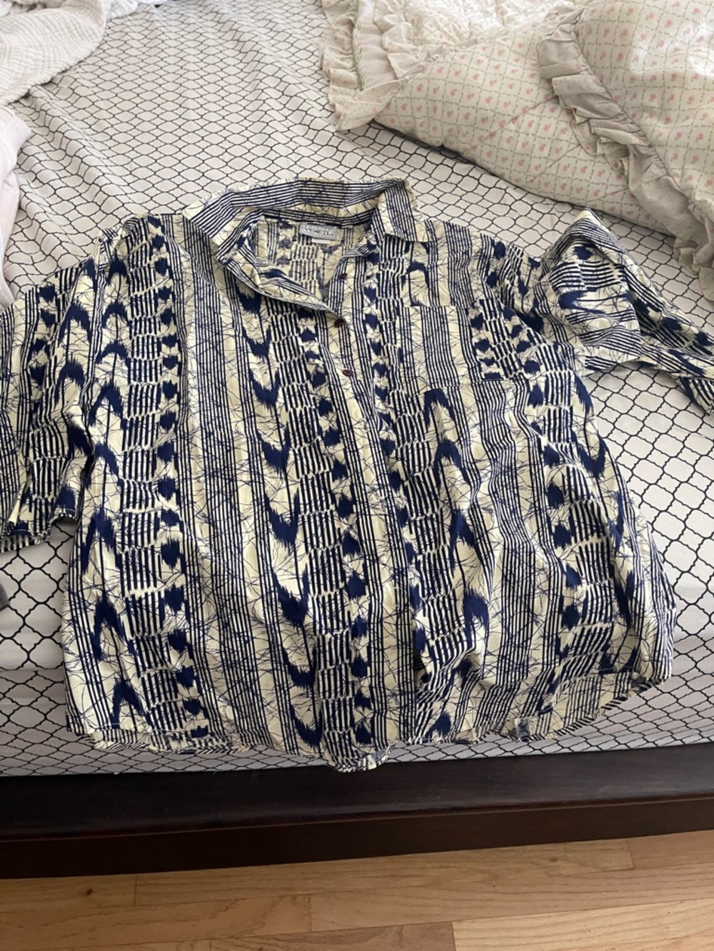 Venezia Navy & White Patterned Lightweight Shirt